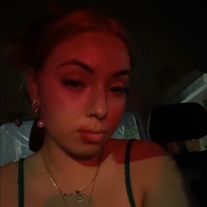 Meet your Posher, Heidy